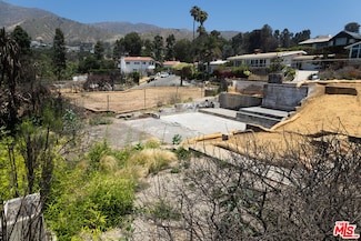 17908 Vicino Way, Pacific Palisades, CA 90272