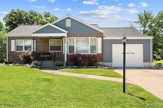 9544 Arban Dr, Saint Louis, MO 63126