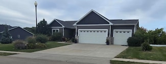 501 Prairie Meadow Dr, Stockton, IA 52769