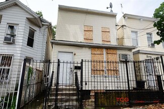 22 Vermont St, Brooklyn, NY 11207