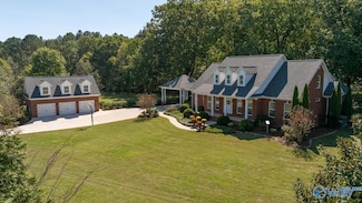 2961 Hobbs Island Rd SE, Huntsville, AL 35803