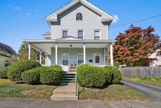 9 Charles St, Westfield, MA 01085