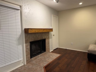 2301 Basil Dr Unit F114, Arlington, TX 76006
