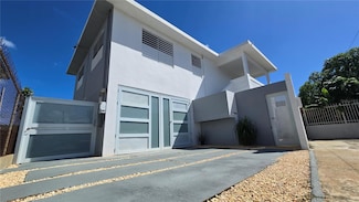 Calle 14 G19 Urbanización Flamboyán, Manati, PR 00674