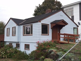 1006 N 30th St, Renton, WA 98056