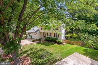 5119 Bradfield Ct, Annandale, VA 22003
