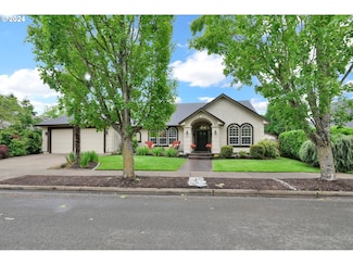 2934 Grand Cayman Dr, Eugene, OR 97408