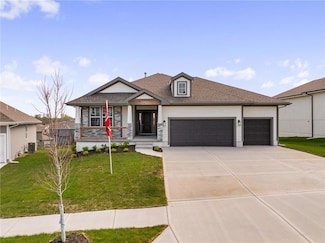 19521 W 114th Terrace, Olathe, KS 66061