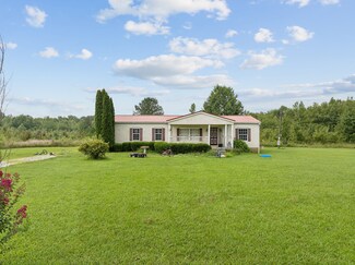 1692 Sainville Rd, Manchester, TN 37355