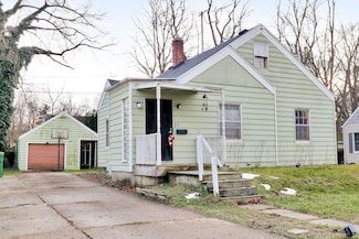 51 Keith Dr, Battle Creek, MI 49037