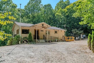 388 Sisk Branch Rd, Franklin, NC 28734