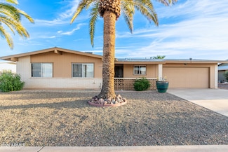 10001 W Caron Dr Unit 8, Sun City, AZ 85351