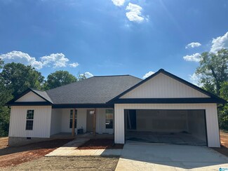 2430 Cedar Ridge Cir, Hokes Bluff, AL 35903