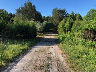 8885 E State Rd 64, Milltown, IN 47145
