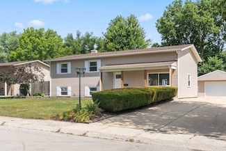 22 Marnel Rd, Montgomery, IL 60538