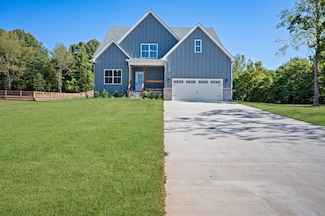 1741 Powell Rd, Clarksville, TN 37043