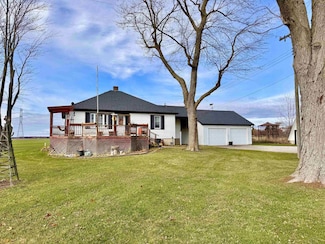 4190 S Raucholz Rd, Hemlock, MI 48626