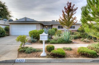 1423 W Chennault Ave, Fresno, CA 93711