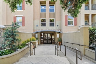 128 N Oak Knoll Ave Unit 317, Pasadena, CA 91101