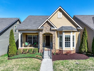 2438 Arden Village Dr, Columbia, TN 38401