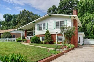1609 Grovewood Dr, Charlotte, NC 28208