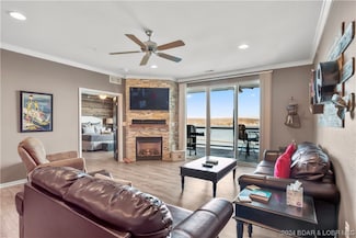 1220 Lands End Pkwy Unit 308, Osage Beach, MO 65065