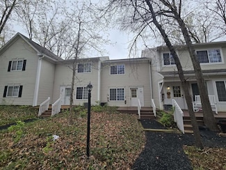 19 N Macgillis Dr Unit 223, Round Lake, IL 60073