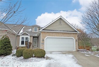 493 Crystal Cove Unit 53, Tallmadge, OH 44278