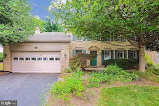 17109 Flatwood Dr, Derwood, MD 20855