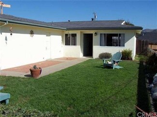 50 4th St, Cayucos, CA 93430