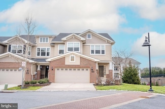 300 Elton Farm Cir, Glen Mills, PA 19342