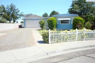 2700 Fleming Ln, Pasco, WA 99301