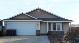 504 Millenium Ave, Moxee, WA 98936