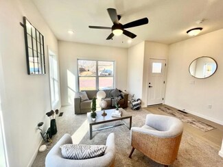 516 E Elm St, Redwood Falls, MN 56283