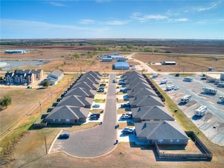 809 Aspen Dr, Kingfisher, OK 73750