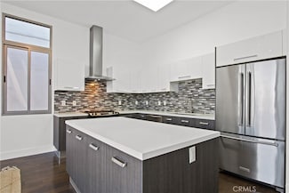 433 Pine Ave Unit 409, Long Beach, CA 90802