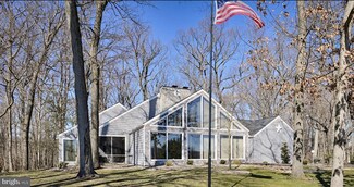 16 Kingswood Dr, Selinsgrove, PA 17870