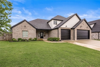 839 Saffron Ave, Tontitown, AR 72762