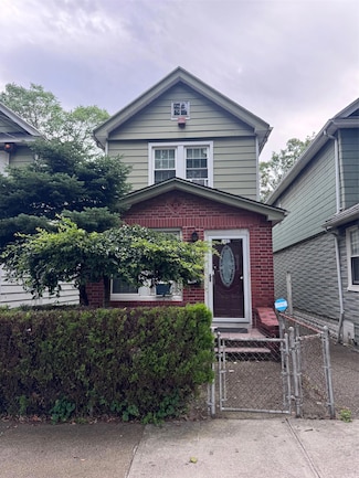 1492 E 45th St, Brooklyn, NY 11234