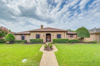2102 J Pearce Dr, Richardson, TX 75081