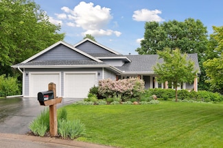 10755 55th Place N, Plymouth, MN 55442