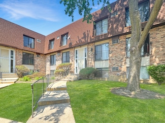 162 S Waters Edge Dr Unit 102, Glendale Heights, IL 60139