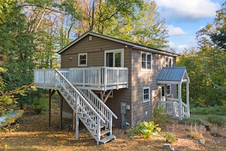 11 Top Hill Rd, Bridgton, ME 04009