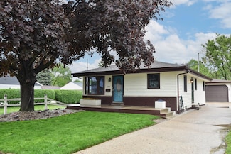 1006 S 91st St, Milwaukee, WI 53214