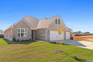228 White Horse Way, Toney, AL 35773