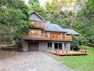 49 Denfield Rd, Charlton, MA 01507