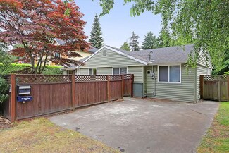 3738 86th Ave SE, Mercer Island, WA 98040