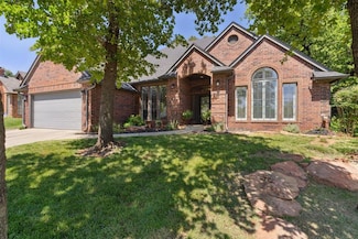 13500 Creekside Dr, Oklahoma City, OK 73131