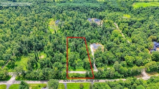 8245 Royalton Rd SW, Lancaster, OH 43130