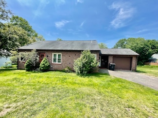 171 Charles St, Torrington, CT 06790